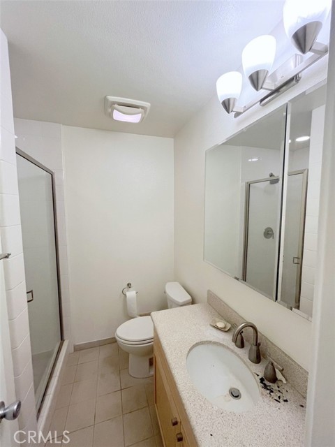 Detail Gallery Image 26 of 29 For 1622 Sunny Heights, Los Angeles,  CA 90065 - 5 Beds | 3 Baths