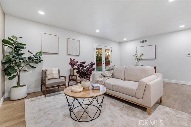 Detail Gallery Image 14 of 32 For 5131 Myra, Cypress,  CA 90630 - 3 Beds | 2 Baths