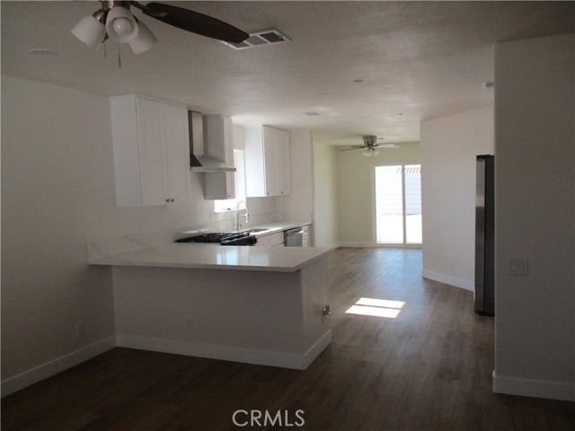 13325 Hermano Way, Desert Hot Springs CA: https://media.crmls.org/medias/2d95202b-b28a-4582-aa20-ed1031c89c6b.jpg