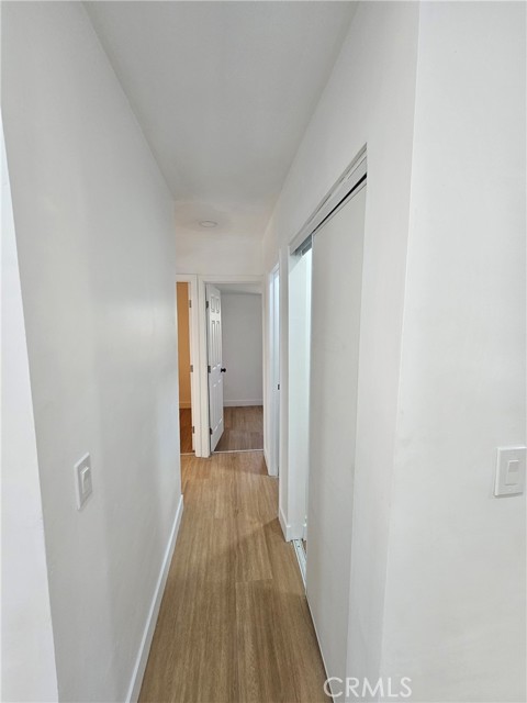 Detail Gallery Image 5 of 23 For 10657 Sherman, Sun Valley,  CA 91352 - 3 Beds | 2 Baths