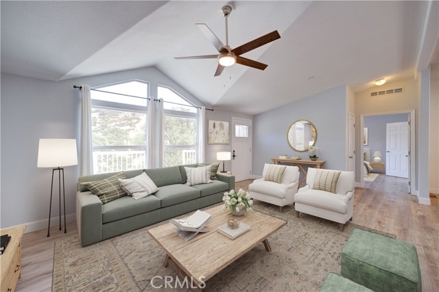 4920 Ranchita Vista Way, San Miguel CA: https://media.crmls.org/medias/2d96cf3e-bae4-489a-a8e6-d53bfc97835c.jpg
