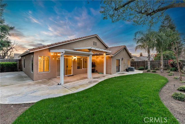 Detail Gallery Image 20 of 22 For 2168 E Powers, Fresno,  CA 93720 - 4 Beds | 2 Baths