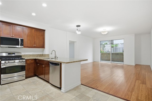 Detail Gallery Image 3 of 38 For 629 Traction #257, Los Angeles,  CA 90013 - 1 Beds | 1 Baths