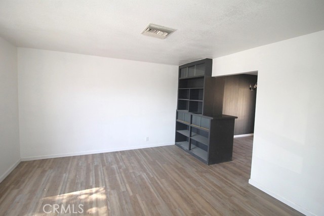 312 Del Mar Avenue, Barstow CA: https://media.crmls.org/medias/2d9822f4-ed41-4cc3-b25d-7a754514583f.jpg