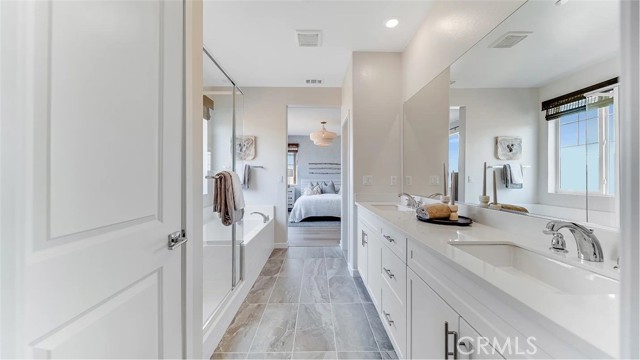 Detail Gallery Image 15 of 22 For 2648 Birdsong Privado, Ontario,  CA 91761 - 4 Beds | 3 Baths
