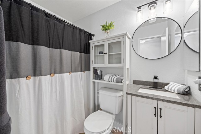 11449 Morning Star Lane, Moreno Valley CA: https://media.crmls.org/medias/2d98a622-913a-4215-9016-923b486c6e41.jpg