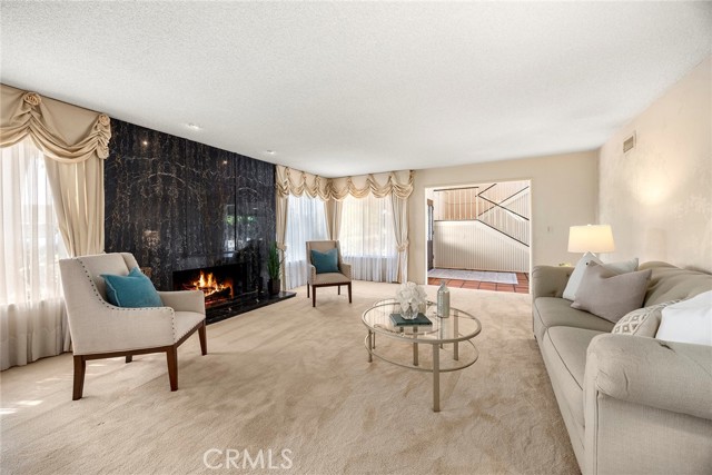 Detail Gallery Image 11 of 52 For 18021 Bryce Pl, North Tustin,  CA 92705 - 5 Beds | 4 Baths