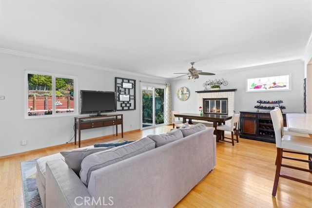 1923 Curtis Avenue, Redondo Beach, California 90278, 3 Bedrooms Bedrooms, ,1 BathroomBathrooms,Residential,Sold,Curtis,SB22060488