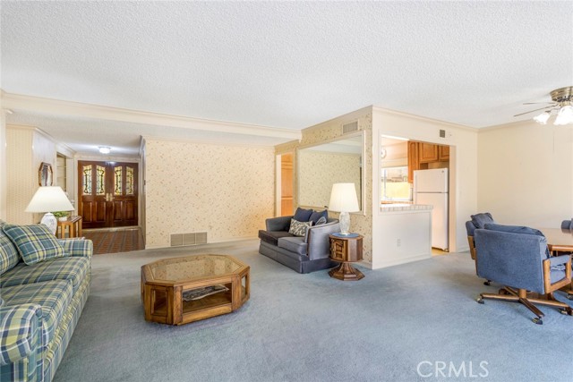 Detail Gallery Image 8 of 35 For 19539 Mesa of the Oaks, Newhall,  CA 91321 - 2 Beds | 2 Baths