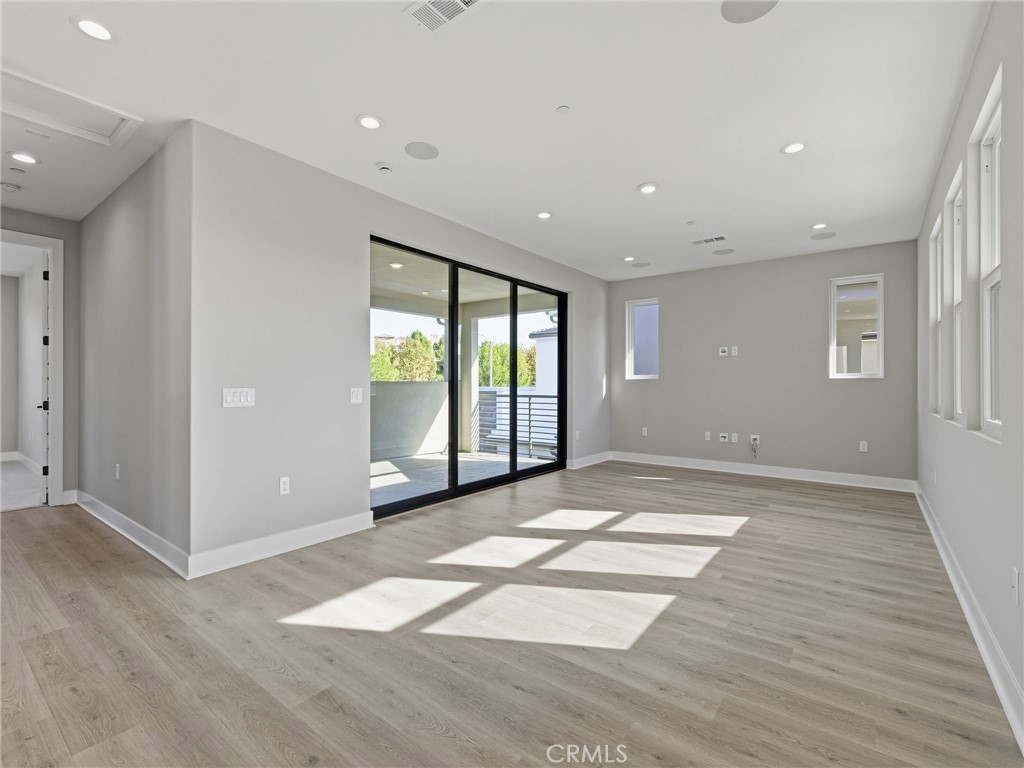 MLS #OC26160951 image #7