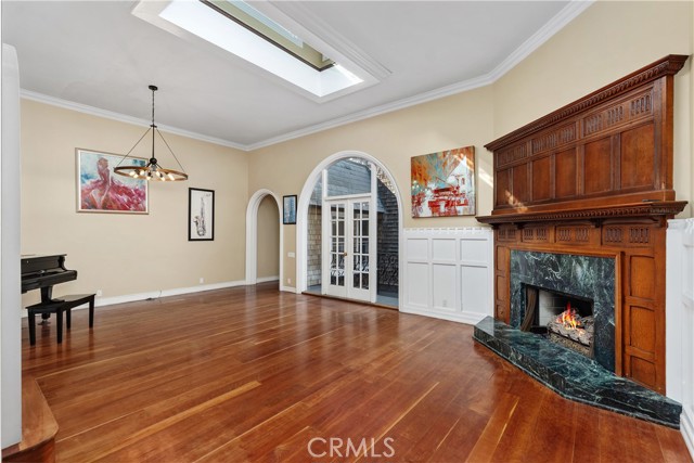 Detail Gallery Image 9 of 44 For 505 29th, Newport Beach,  CA 92663 - 4 Beds | 4 Baths