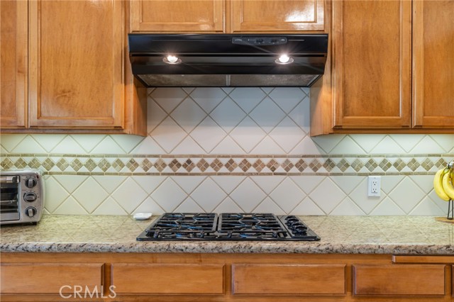 Detail Gallery Image 17 of 54 For 13946 Santa Fe Ct, Bakersfield,  CA 93314 - 4 Beds | 3 Baths