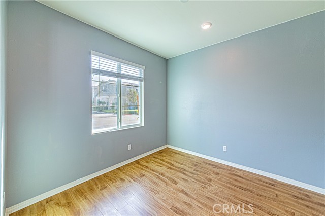 Detail Gallery Image 14 of 49 For 15950 Osprey Ave, Chino,  CA 91708 - 3 Beds | 2/1 Baths