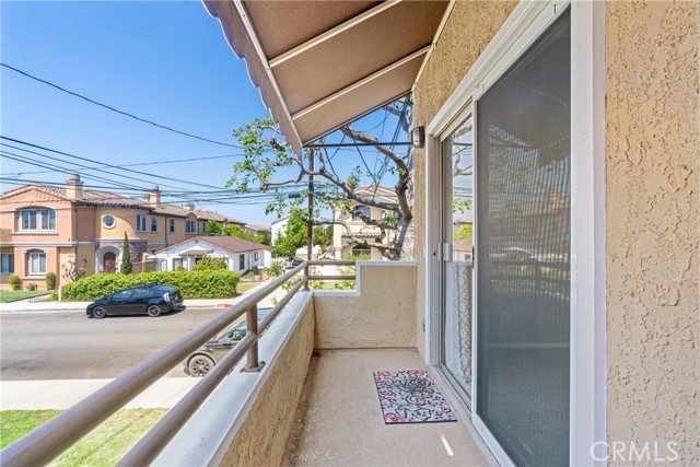 2412 Rockefeller Lane, Redondo Beach, California 90278, 3 Bedrooms Bedrooms, ,3 BathroomsBathrooms,Residential,Sold,Rockefeller,SB22071015