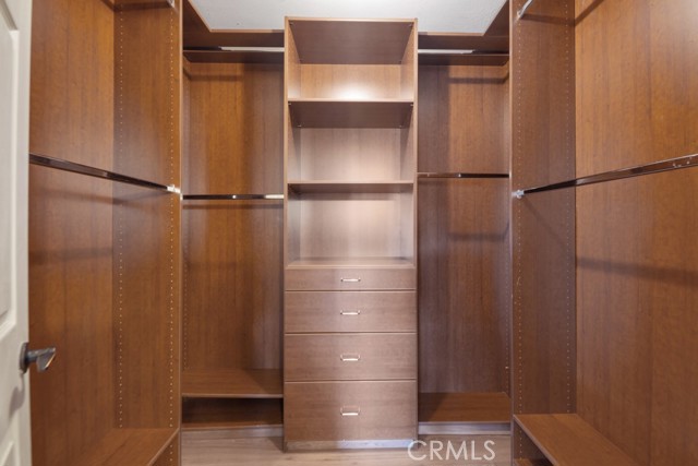18665 Pad Court, Newhall CA: https://media.crmls.org/medias/2d9d99f2-b63f-4f00-8c93-4e0076fd9c48.jpg