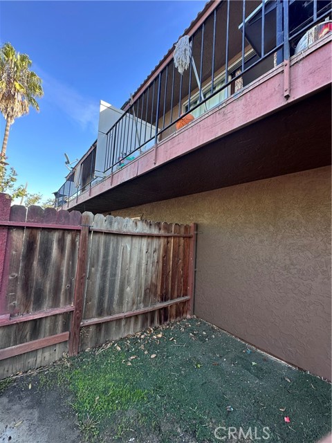 503 W California Avenue, Vista CA: https://media.crmls.org/medias/2d9db340-dbf3-4fbc-bd06-42e48598715f.jpg
