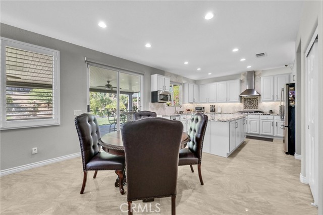 Detail Gallery Image 9 of 33 For 19394 Rocky Summit Dr, Perris,  CA 92570 - 5 Beds | 2/1 Baths