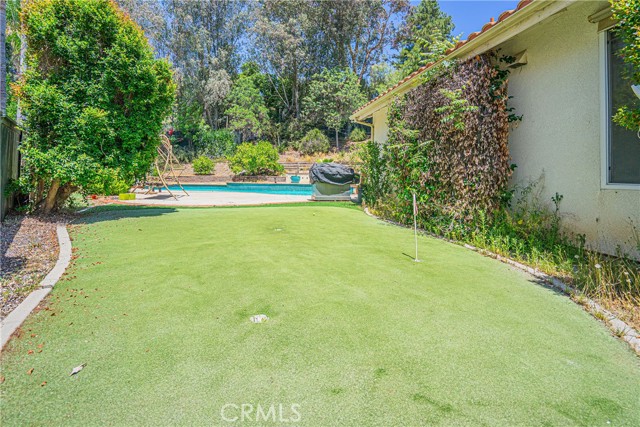 39754 Calle Azucar, Murrieta CA: https://media.crmls.org/medias/2da03b46-b8f4-429d-a228-501d75537275.jpg