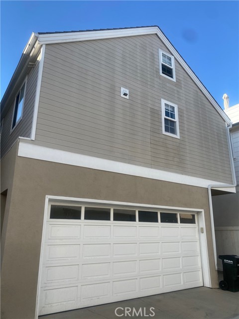 Detail Gallery Image 10 of 11 For 212 1/2 Garnet, Newport Beach,  CA 92662 - 2 Beds | 2 Baths