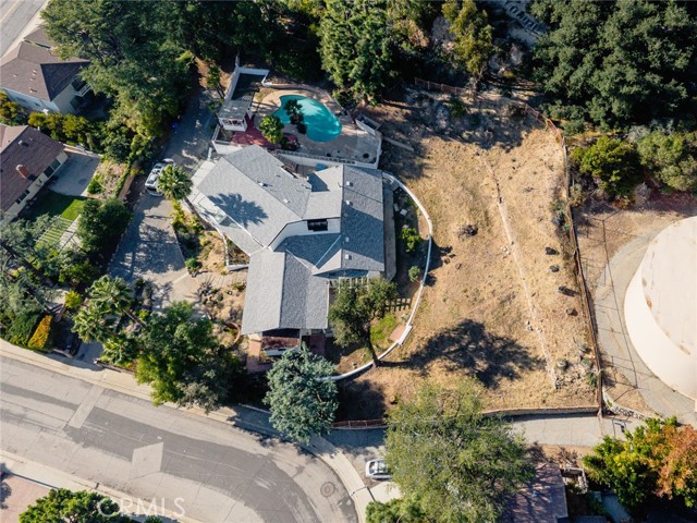 Detail Gallery Image 5 of 20 For 2829 Willowhaven Dr, La Crescenta,  CA 91214 - – Beds | – Baths