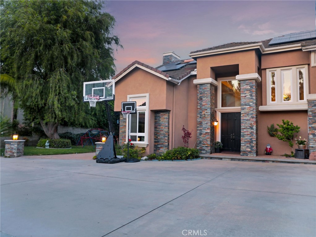 MLS #WS25134225 img 3