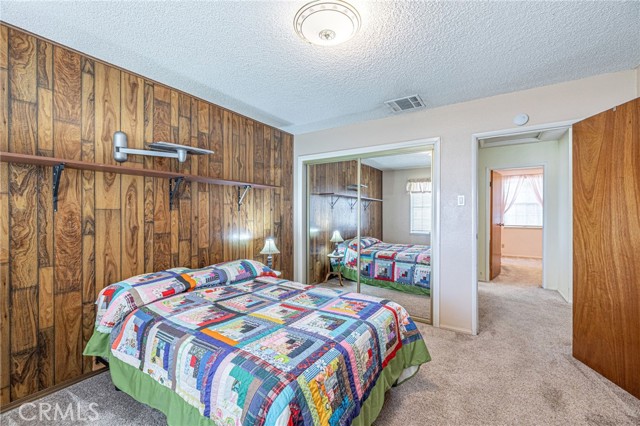 42631 51st W Street, Quartz Hill CA: https://media.crmls.org/medias/2da18ee3-009d-4336-99bd-073a67e9ac1e.jpg