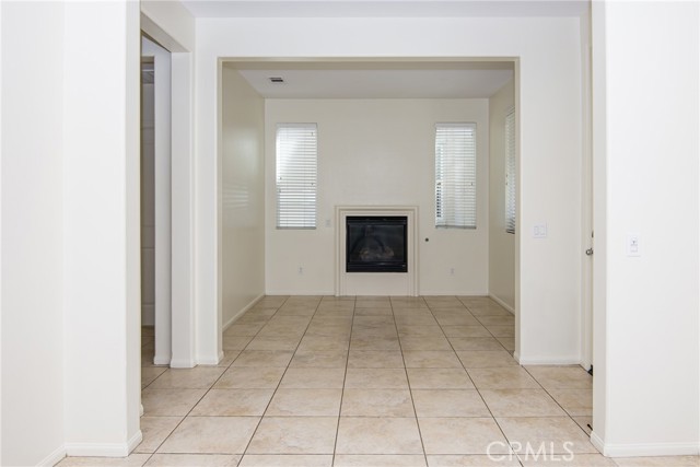 Detail Gallery Image 9 of 75 For 22319 Yorke Rd, Moreno Valley,  CA 92553 - 3 Beds | 3/1 Baths