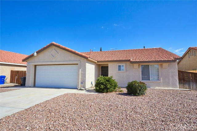 Image 3 for 11052 Willow Ln, Adelanto, CA 92301