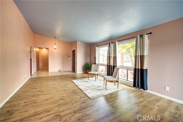 689 Woodland Drive, Arroyo Grande CA: https://media.crmls.org/medias/2da1f9de-756b-420c-bfb7-f740e06d29ad.jpg