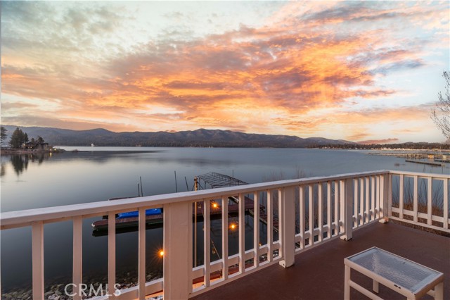Detail Gallery Image 3 of 66 For 478 Lakeview Court Ct, Big Bear Lake,  CA 92315 - 5 Beds | 3/1 Baths