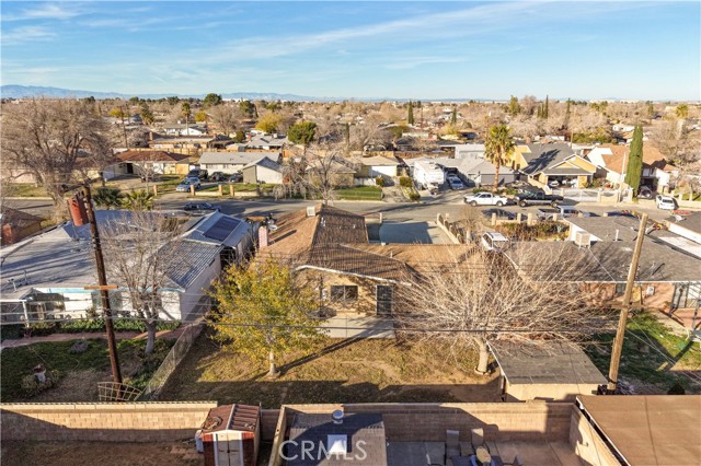 Detail Gallery Image 2 of 40 For 1252 E Avenue R6, Palmdale,  CA 93550 - 3 Beds | 1 Baths