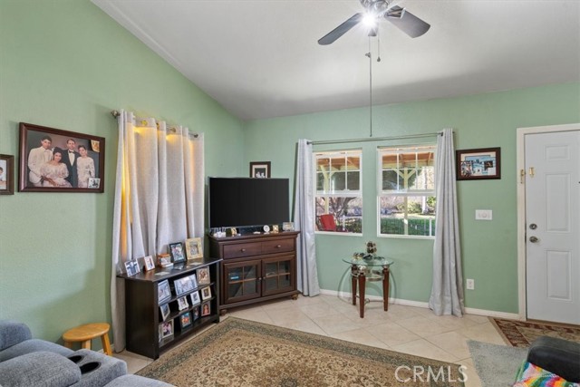 Detail Gallery Image 37 of 45 For 53011 Climber Ct, Lake Elsinore,  CA 92532 - 5 Beds | 3/1 Baths