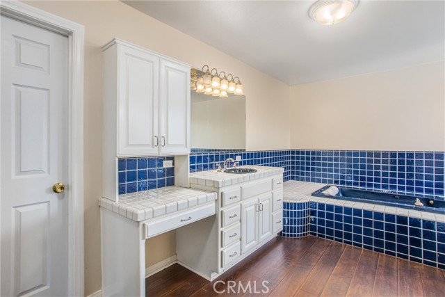 6966 Ranch View Road, Riverside CA: https://media.crmls.org/medias/2da3ddb6-3216-44e1-ba51-f412b3675967.jpg