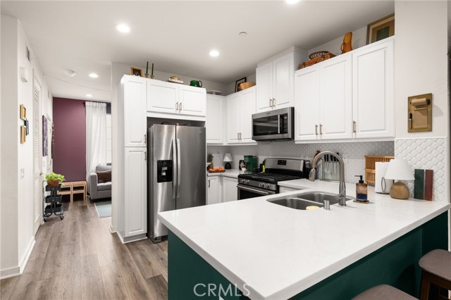 Detail Gallery Image 10 of 45 For 1052 Newberry Ln, Claremont,  CA 91711 - 3 Beds | 2/1 Baths