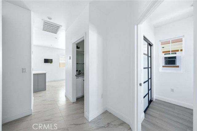 Detail Gallery Image 23 of 57 For 10538 La Reina, Downey,  CA 90241 - – Beds | – Baths