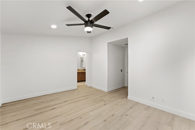 182 E Paseo Florido, Palm Springs, CA 92262
