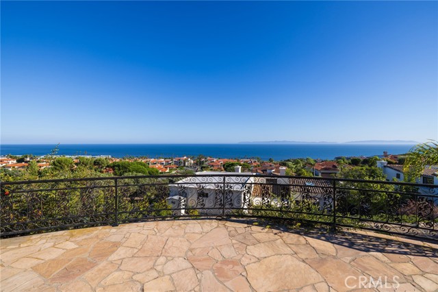 Detail Gallery Image 7 of 32 For 82 Albero Ct, Rancho Palos Verdes,  CA 90275 - 4 Beds | 3/1 Baths