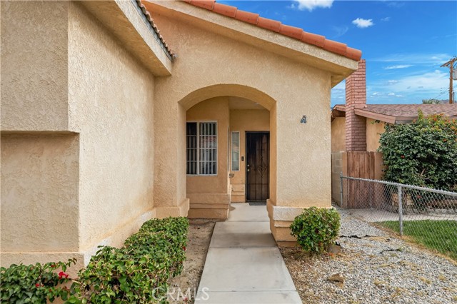 Detail Gallery Image 3 of 36 For 51930 Avenida Ramirez, La Quinta,  CA 92253 - 3 Beds | 2 Baths
