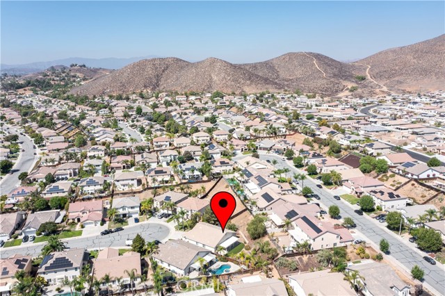 29100 Blue Spruce Circle, Menifee CA: https://media.crmls.org/medias/2da7bbe1-4687-4da4-ba46-ea3aa5c9a4ed.jpg