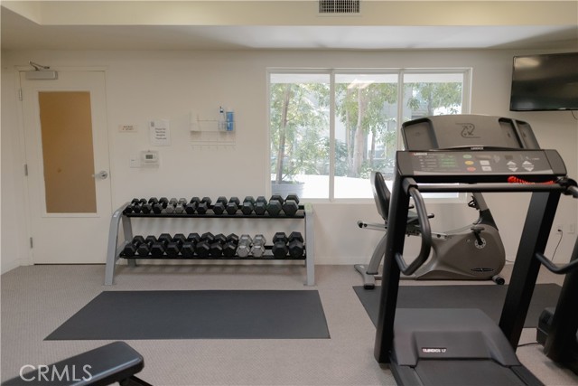 160 S Hudson Avenue, Pasadena CA: https://media.crmls.org/medias/2da8b621-7e04-4f0e-9e82-4d1c39e312c7.jpg