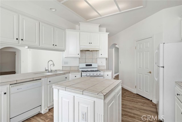 Detail Gallery Image 19 of 52 For 6607 Radio Flyer, Bakersfield,  CA 93312 - 3 Beds | 2 Baths