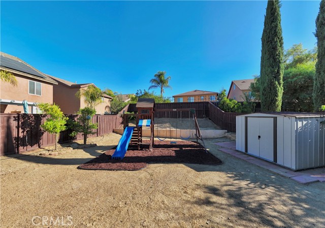 31659 Rosales Avenue, Murrieta CA: https://media.crmls.org/medias/2da9bf58-c9e2-474c-b2b2-f97940312ffd.jpg
