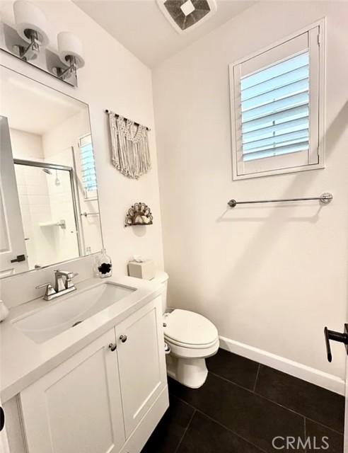 Detail Gallery Image 17 of 26 For 273 Barnes, Tustin,  CA 92782 - 4 Beds | 3 Baths