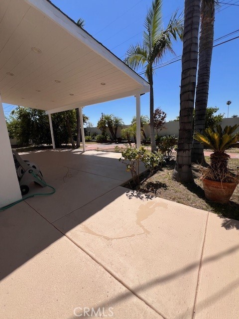 13358 Blythe Street, North Hollywood CA: https://media.crmls.org/medias/2dab16b8-a211-45e0-a3b9-c5ad2493aa86.jpg