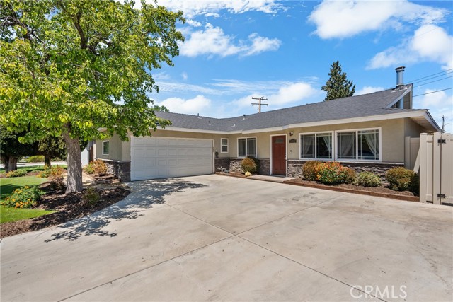 19853 Drasin Drive, Canyon Country CA: https://media.crmls.org/medias/2dab31ea-1974-45f4-b1e1-33da4667d11a.jpg