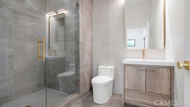 Detail Gallery Image 12 of 13 For 12752 Martha Ann, Los Alamitos,  CA 90720 - 1 Beds | 1 Baths