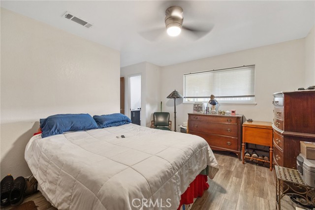 Detail Gallery Image 26 of 33 For 1911 W Vine St, Visalia,  CA 93277 - 3 Beds | 2 Baths
