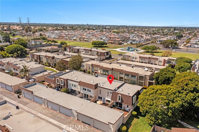 Detail Gallery Image 37 of 40 For 9745 Port Royal Cir, Huntington Beach,  CA 92646 - 2 Beds | 1/1 Baths