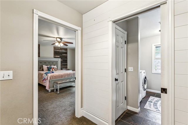 Detail Gallery Image 9 of 20 For 26461 Hillcrest Ln, Lake Arrowhead,  CA 92352 - 4 Beds | 3/1 Baths