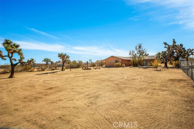 Detail Gallery Image 34 of 47 For 57862 Canterbury St, Yucca Valley,  CA 92284 - 3 Beds | 2 Baths